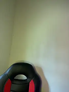 VIOLET EF online show from November 30, 2025, 7:40 pm