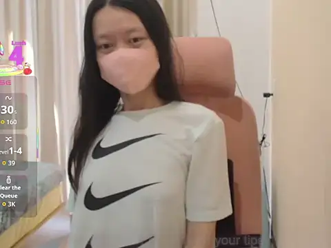 Lil-Cherries online show from November 15, 2025, 2:09 am