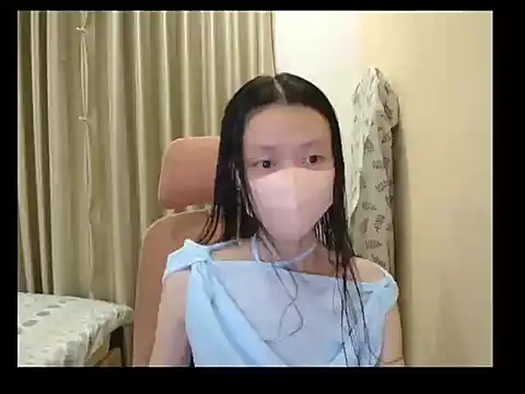Snapshot of Lil-Cherries chatting on May 19, 2026, 2:23 pm Lil-Cherries online show from May 19, 2026, 2:23 pm