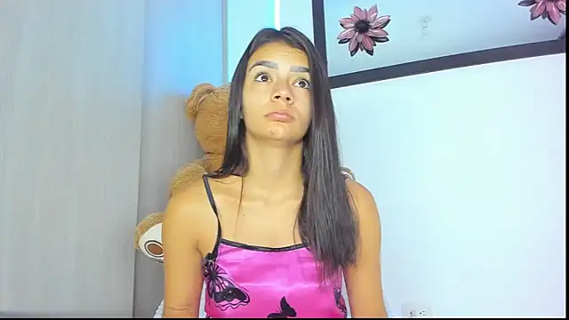 Snapshot of KIMMY_MONTIELL chatting on June 9, 2026, 11:11 am KIMMY MONTIELL online show from June 9, 2026, 11:11 am