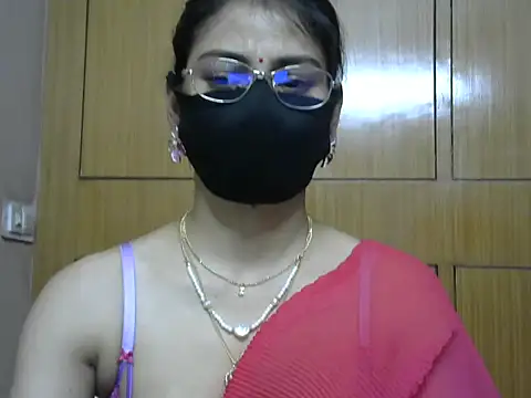 Snapshot of Fairy_Pie chatting on June 8, 2026, 7:58 pm Fairy Pie online show from June 8, 2026, 7:58 pm