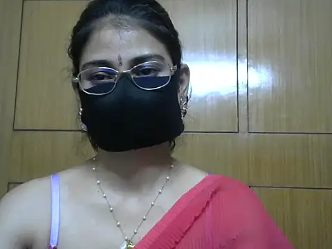 Snapshot of Fairy_Pie chatting on July 11, 2026, 6:54 pm Fairy Pie online show from July 11, 2026, 6:54 pm