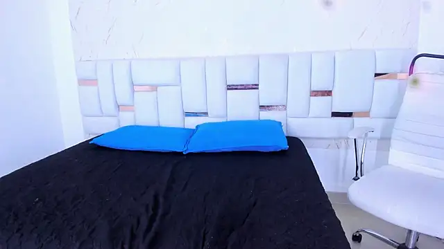 Anabella BigBoobs online show from November 14, 2025, 11:20 am