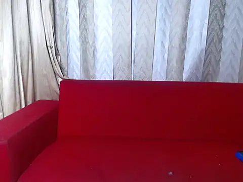 SilverDiva564 online show from December 1, 2025, 6:46 pm