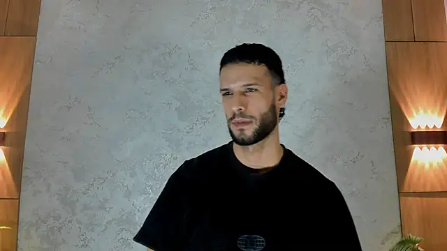 Snapshot of Jacob_Benelli chatting on May 22, 2026, 12:29 am Jacob Benelli online show from May 22, 2026, 12:29 am
