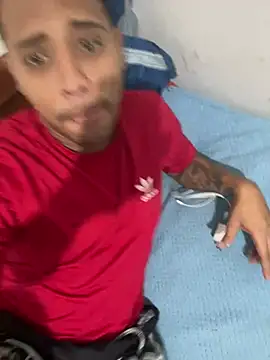 Snapshot of Yefridudamelflores chatting on April 7, 2026, 11:26 pm Yefridudamelflores online show from April 7, 2026, 11:26 pm