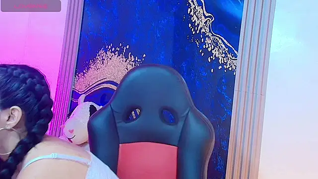 sharon diamond  online show from November 22, 2025, 3:38 am