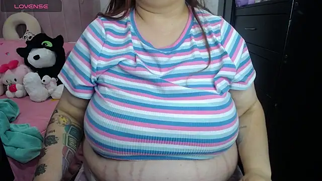 Snapshot of kattybbwbigboobs_ chatting on March 19, 2026, 11:31 pm kattybbwbigboobs online show from March 19, 2026, 11:31 pm