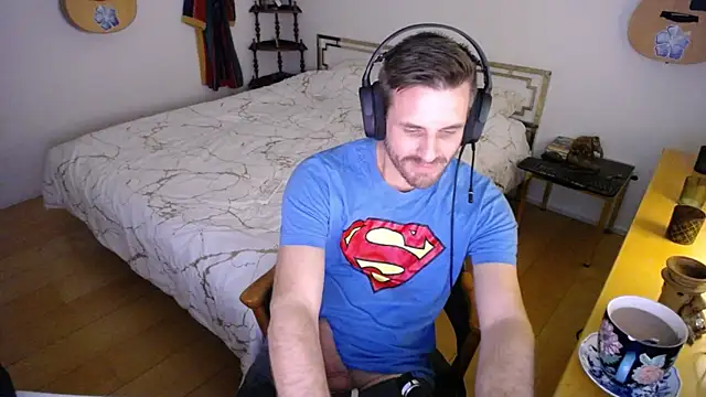 skatejocke online show from November 15, 2025, 8:27 pm