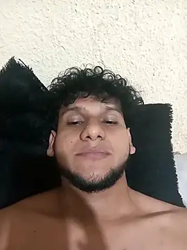 prototipoA45 online show from December 14, 2025, 4:18 am