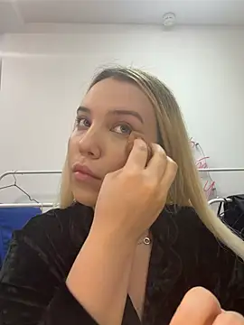 KilianaNoir online show from February 10, 2026, 7:56 am