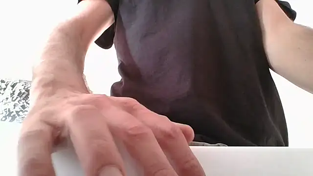 CuteDaddy92 online show from December 2, 2025, 8:52 am