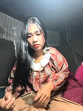 Lynly k2 online show from January 15, 2026, 12:54 pm