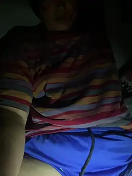 Snapshot of Lynn-122 chatting on March 12, 2026, 3:51 pm Lynn-122 online show from March 12, 2026, 3:51 pm