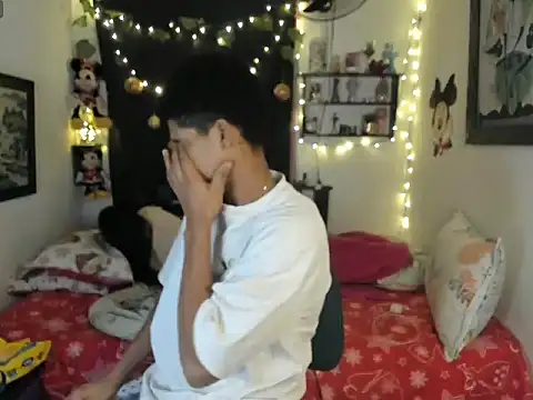 JUANBIGCOCK21CM online show from December 15, 2025, 9:02 am