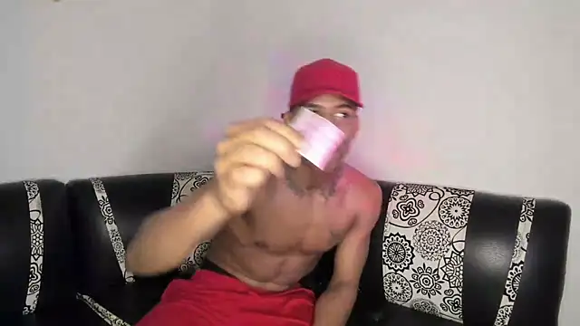 JUANBIGCOCK21CM online show from April 22, 2026, 4:41 pm