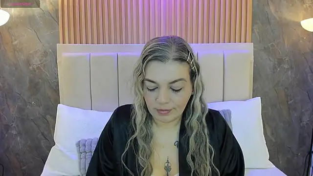 gala montes 30 online show from November 22, 2025, 1:21 pm