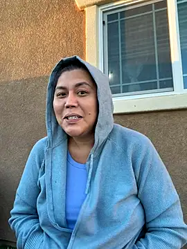 SweetAmbelicious online show from November 10, 2025, 2:38 pm