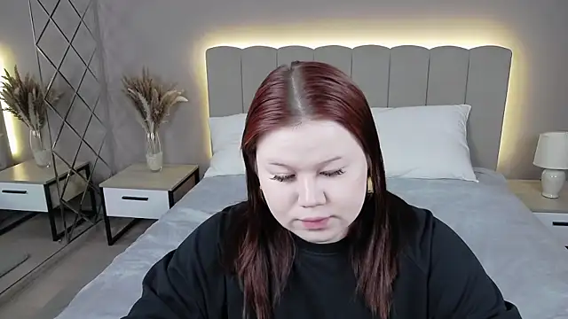 Snapshot of EvaNova_ chatting on April 23, 2026, 10:58 am EvaNova online show from April 23, 2026, 10:58 am
