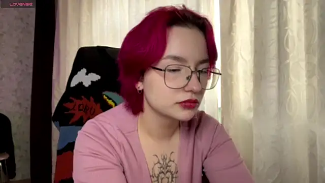 TheaMacrae online show from November 20, 2025, 12:05 pm