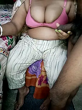 Snapshot of Pinkcolour chatting on December 2, 2025, 7:09 pm Pinkcolour online show from December 2, 2025, 7:09 pm