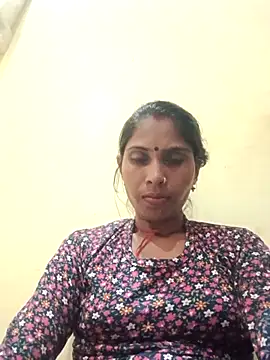 Veshali Love143 online show from December 1, 2025, 3:06 pm