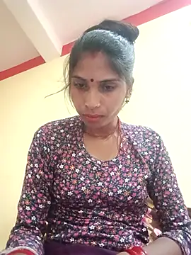 Veshali Love143 online show from December 2, 2025, 4:07 am