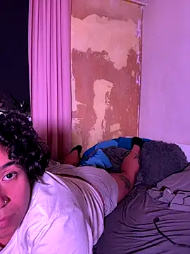 CaneliitaBlaze online show from November 24, 2025, 3:45 pm