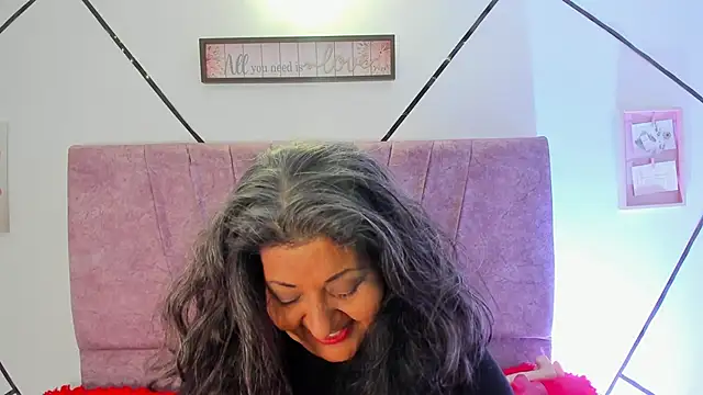 Victoriaa Anderson online show from January 16, 2026, 1:26 pm