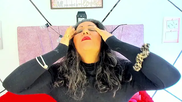 Victoriaa Anderson online show from February 5, 2026, 8:13 pm