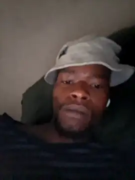 Lelow5038 online show from April 18, 2026, 5:33 am