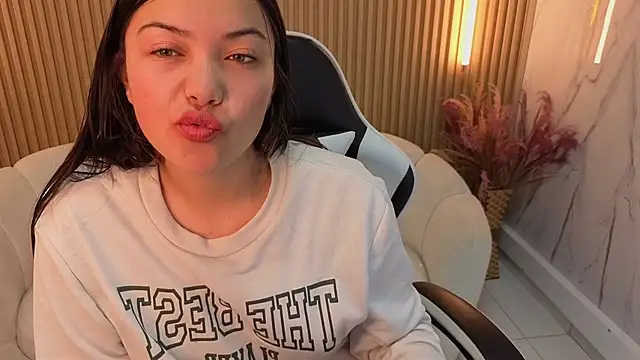 venus velvet tp online show from December 14, 2025, 12:43 pm