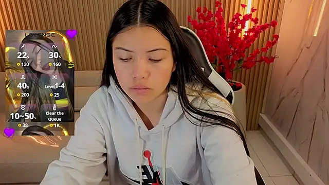 venus velvet tp online show from April 8, 2026, 1:00 pm