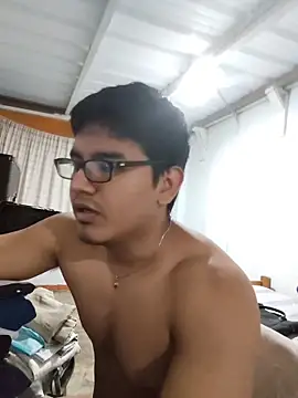 Zack1225 online show from April 10, 2026, 4:17 am