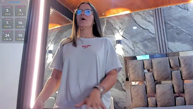 Snapshot of Samy_and_Allison chatting on November 24, 2025, 7:35 pm Samy and Allison online show from November 24, 2025, 7:35 pm