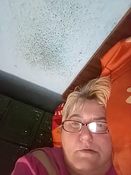 MilaTamila456 online show from November 23, 2025, 7:24 pm