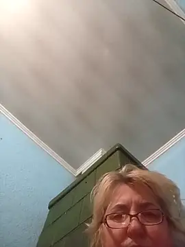 MilaTamila456 online show from November 29, 2025, 2:14 am