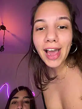 Babyzinha420 online show from November 18, 2025, 5:34 am