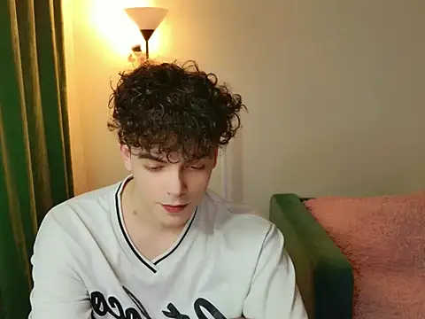 JasonSempler online show from November 9, 2025, 1:20 pm