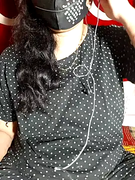 HotGirl23231 online show from July 1, 2026, 7:24 pm