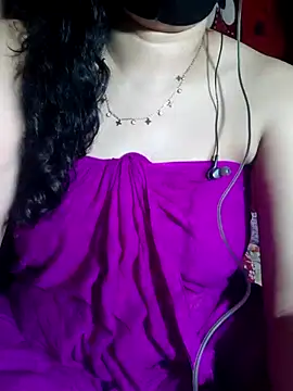 HotGirl23231 online show from July 14, 2026, 8:47 pm