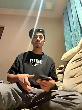 RonnySlim online show from November 11, 2025, 9:59 pm