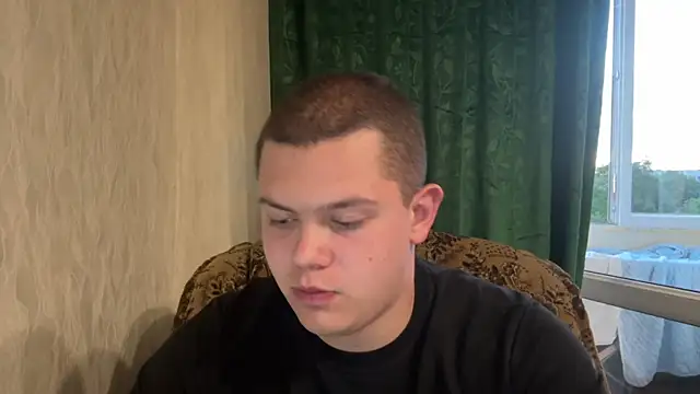 CuteButNaughty  online show from May 28, 2026, 6:16 pm