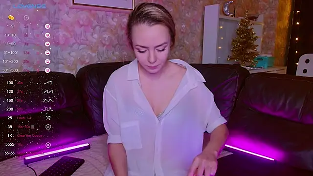 Little Rocke online show from December 5, 2025, 4:32 am