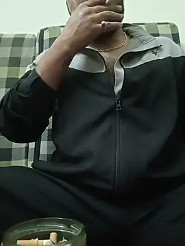 MrToxxic online show from November 24, 2025, 5:12 pm