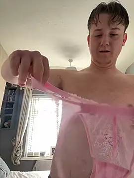 8inchLiam online show from March 5, 2026, 11:50 am