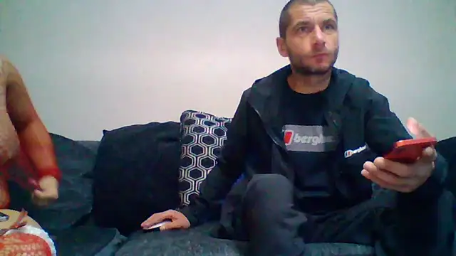 Snapshot of Kinkycouple142 chatting on June 9, 2026, 8:31 pm Kinkycouple142 online show from June 9, 2026, 8:31 pm