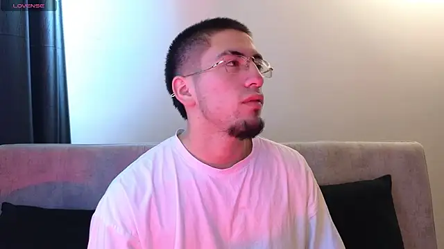 AresMassimoX online show from March 26, 2026, 1:38 pm