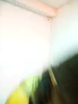 Aphrodite12- online show from December 5, 2025, 2:36 pm