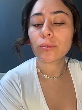 ctlnblls online show from February 9, 2026, 11:09 pm